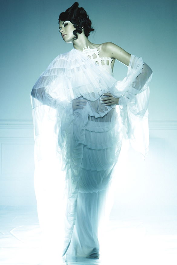 White Net Ruched Palla Saree Set